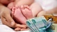 В Поморье увеличился размер ежемесячной выплаты на первого ребенка