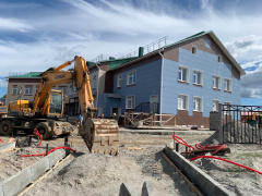 Глава Онежского района Юрий Максимов  посетил строительную площадку детского сада в п. Малошуйка