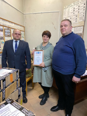 Неравнодушные онежане вяжут носки, отправляют продуктовые наборы и пишут письма